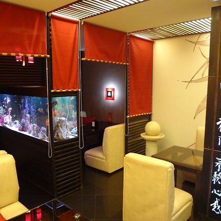 Weekend Boutique Hotel Кишинев Екстериор снимка