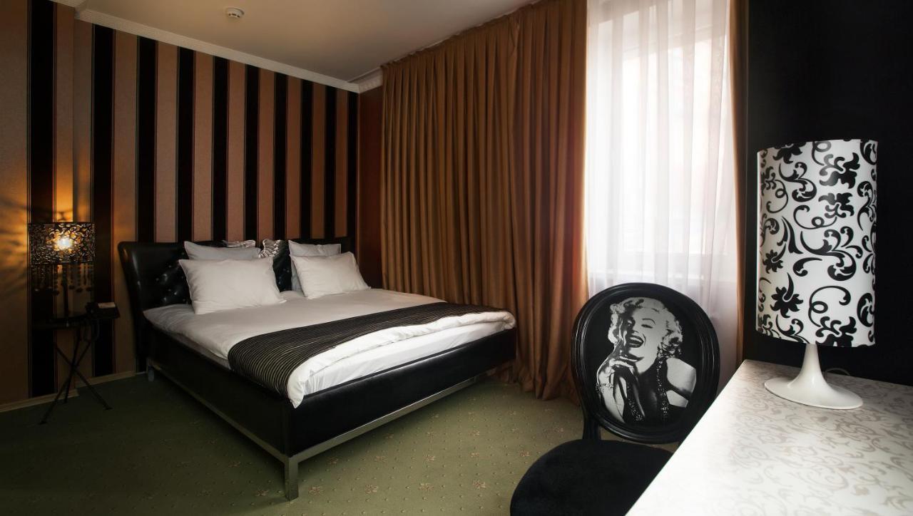 Weekend Boutique Hotel Кишинев Екстериор снимка