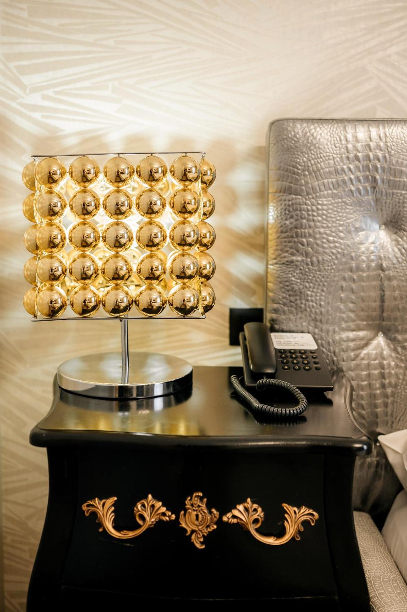 Weekend Boutique Hotel Кишинев Екстериор снимка