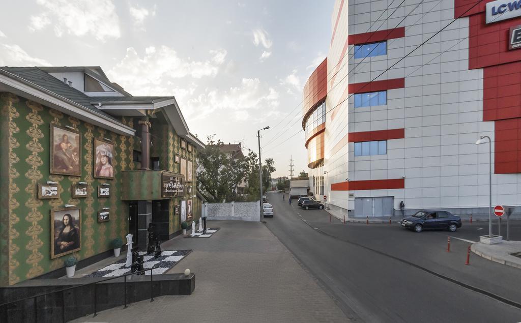 Weekend Boutique Hotel Кишинев Екстериор снимка