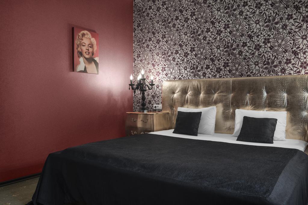 Weekend Boutique Hotel Кишинев Екстериор снимка
