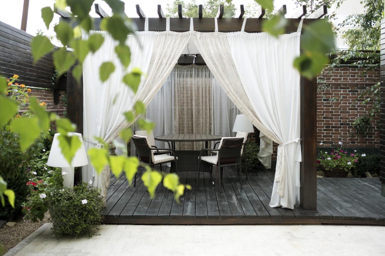 Weekend Boutique Hotel Кишинев Екстериор снимка