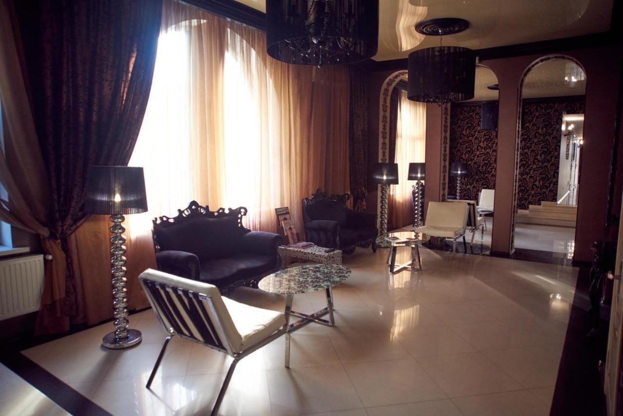 Weekend Boutique Hotel Кишинев Екстериор снимка