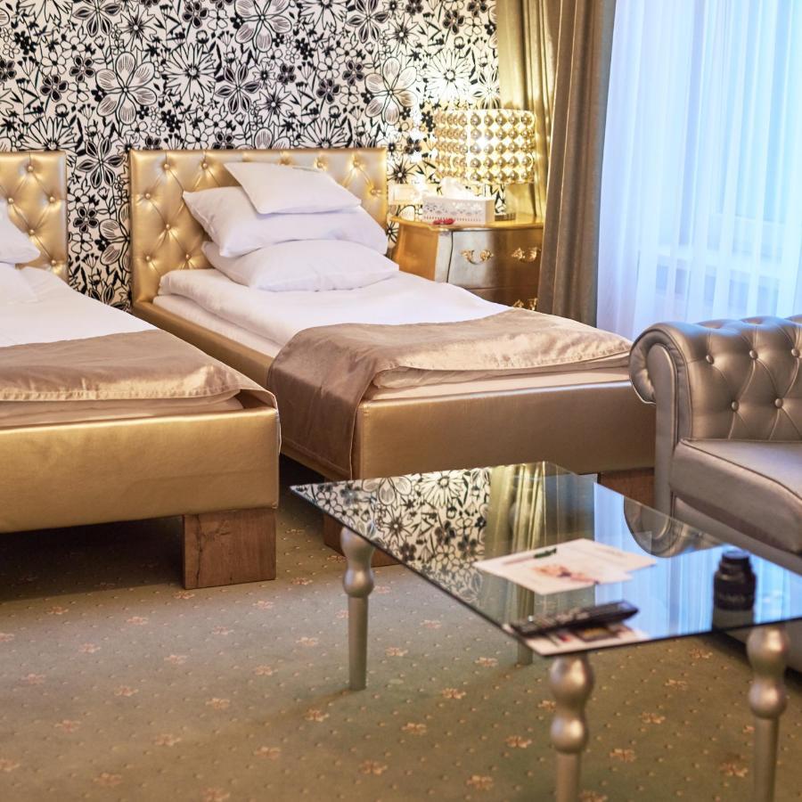 Weekend Boutique Hotel Кишинев Екстериор снимка